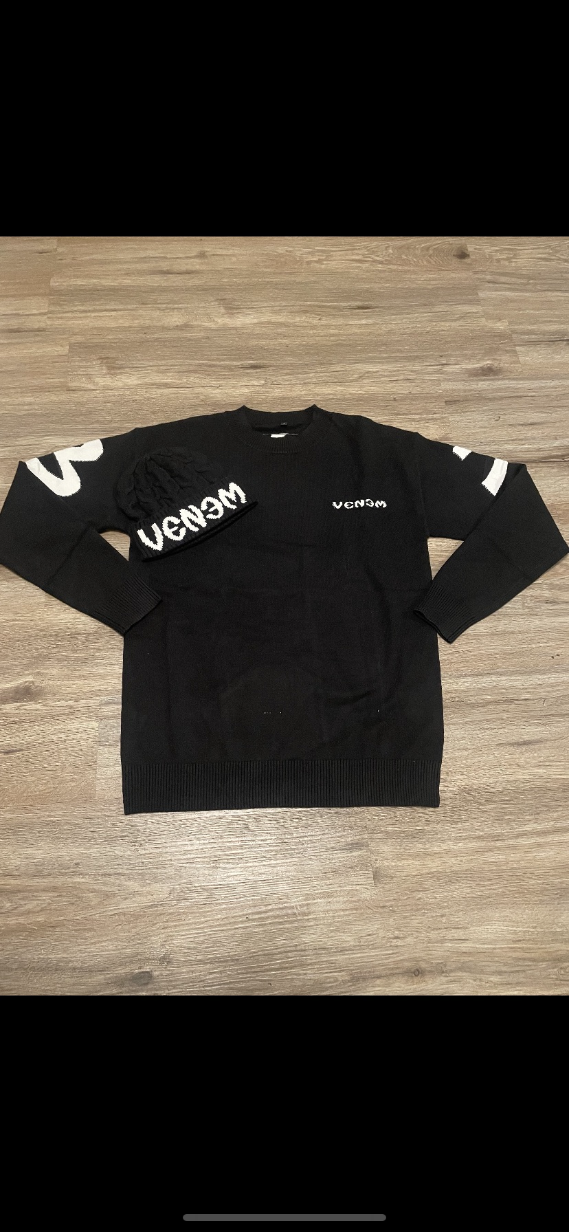 Venem Cashmere Sweater